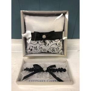 New Lillian ROSE Black White 8" RING BEARER PILLOW + Garland w/ Garland Wedding